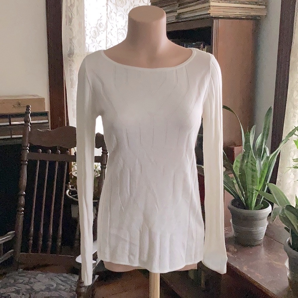 Liz Claiborne Woman’s Lovely Top
